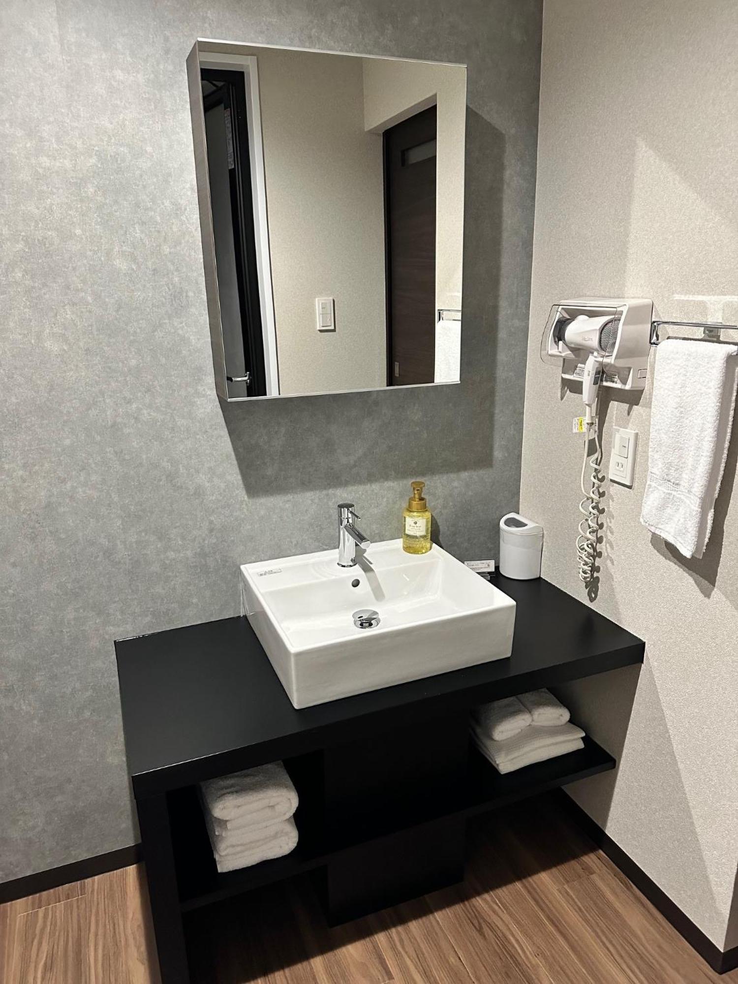 Reftel Osaka Itami Airport Hotel Ikeda  Εξωτερικό φωτογραφία
